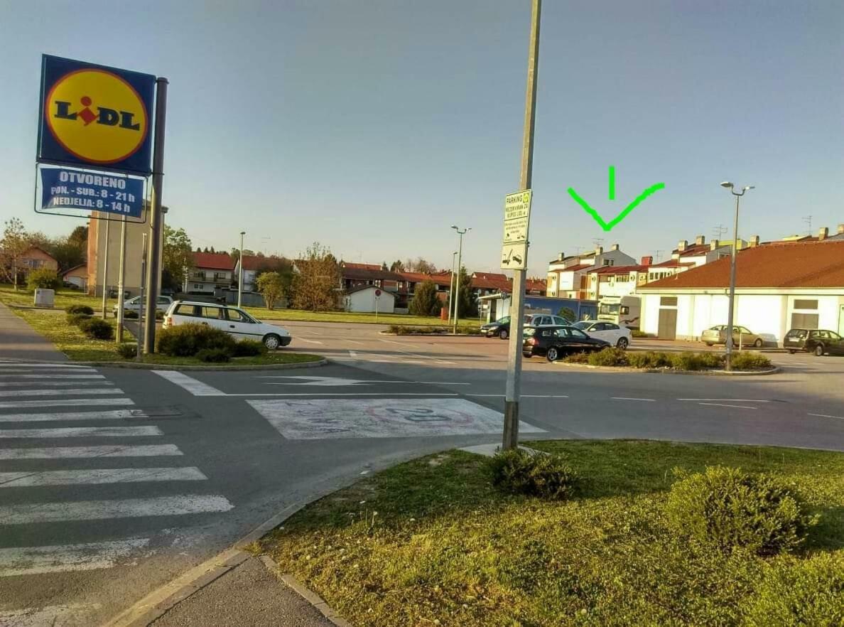 Studio Apartman Zdral Daruvar Exterior foto